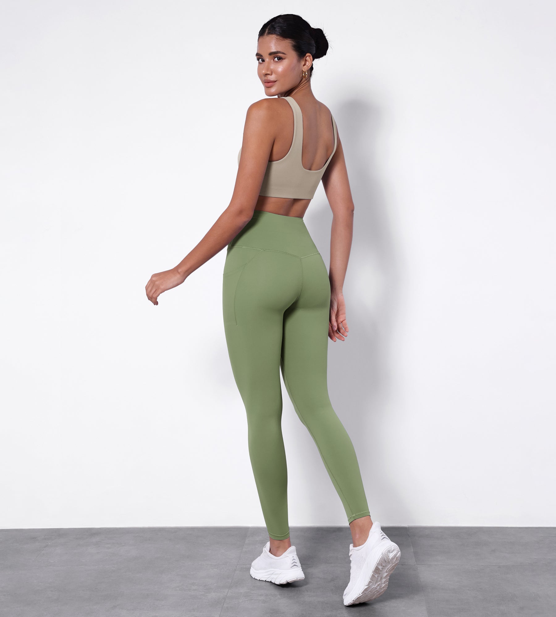 28" Side Pocket Cross Waist Yoga Leggings - ododos