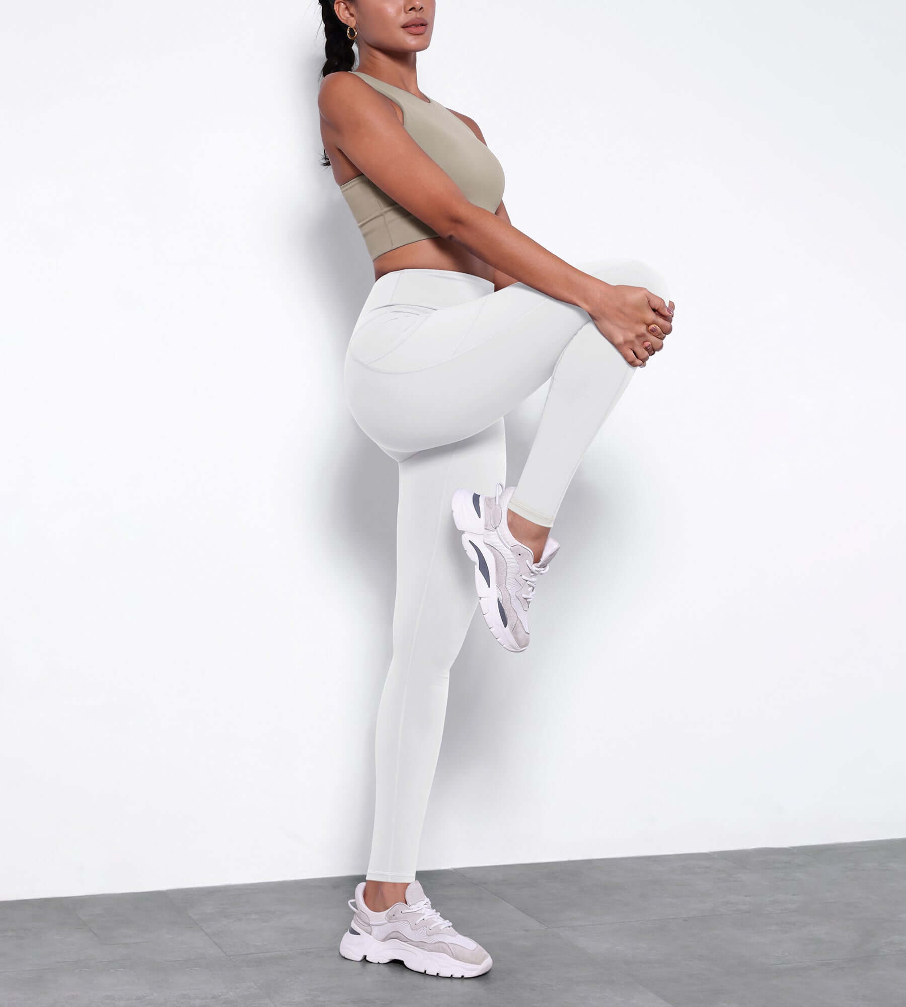 28" Fleece Lined Leggings with Pockets White - ododos