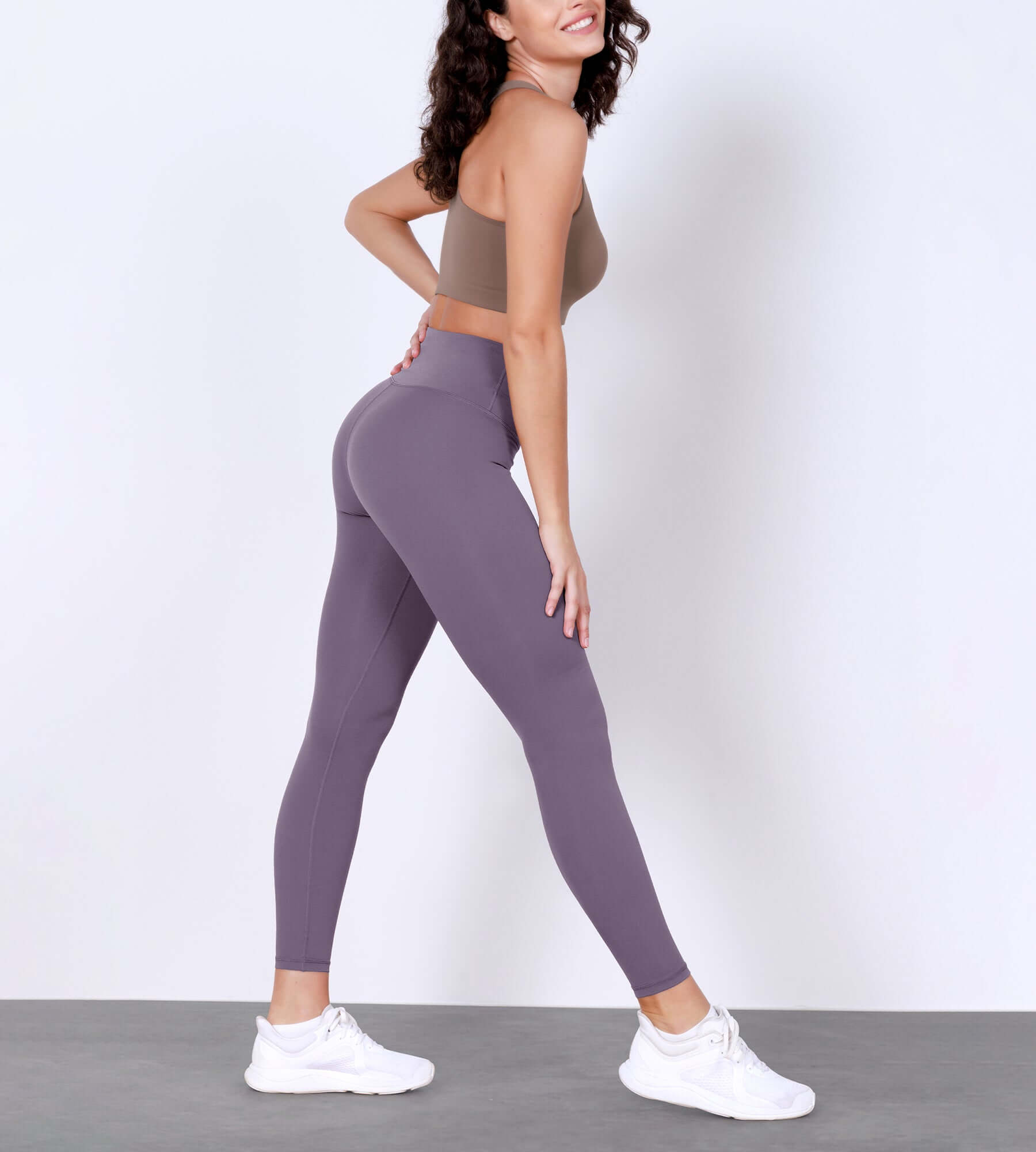 25" Body-Hugging Workout Leggings with Back Pocket - ododos