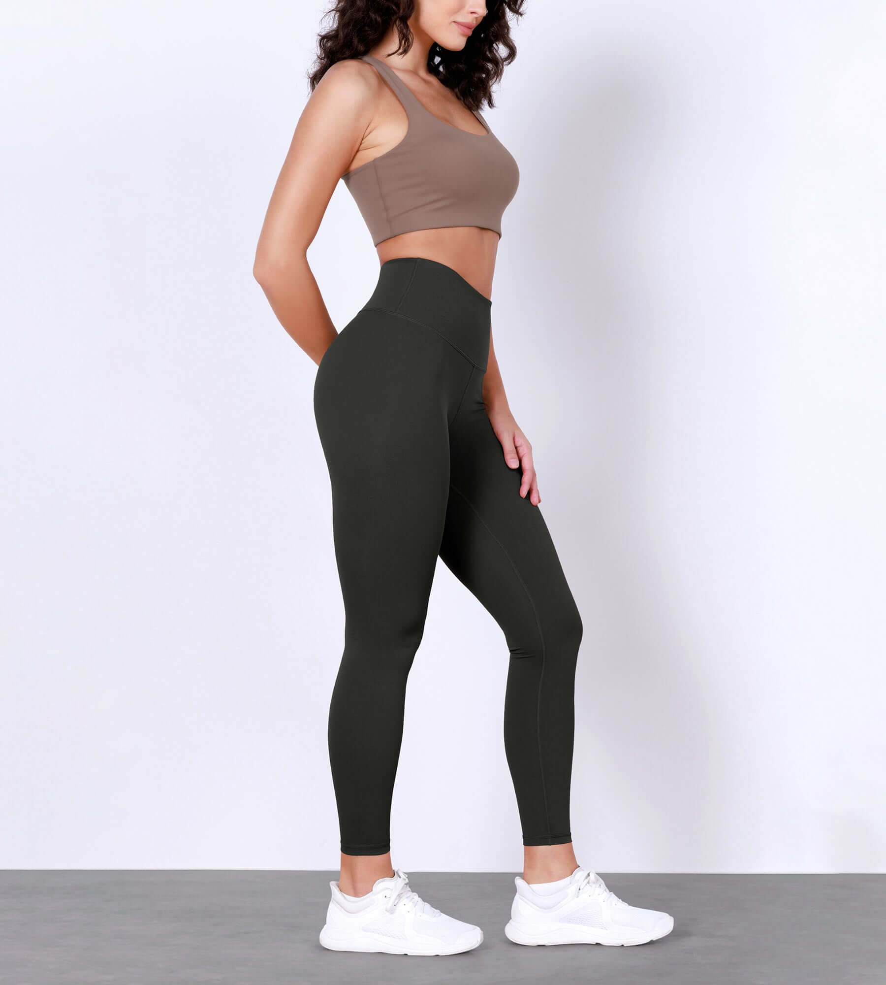 25" Body-Hugging Workout Leggings with Back Pocket Onyx Black - ododos