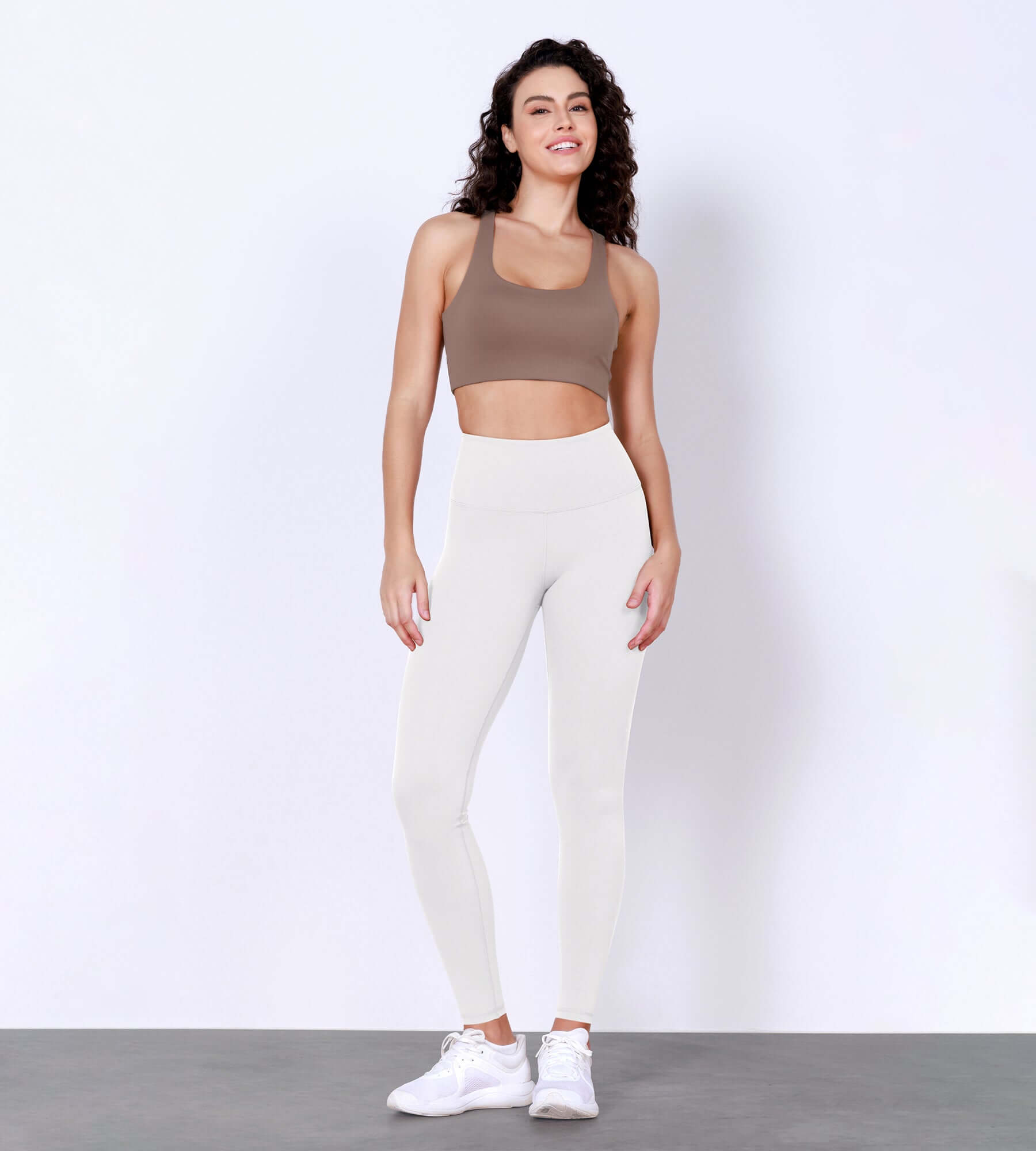 28" Body-Hugging Workout Leggings with Back Pocket - ododos