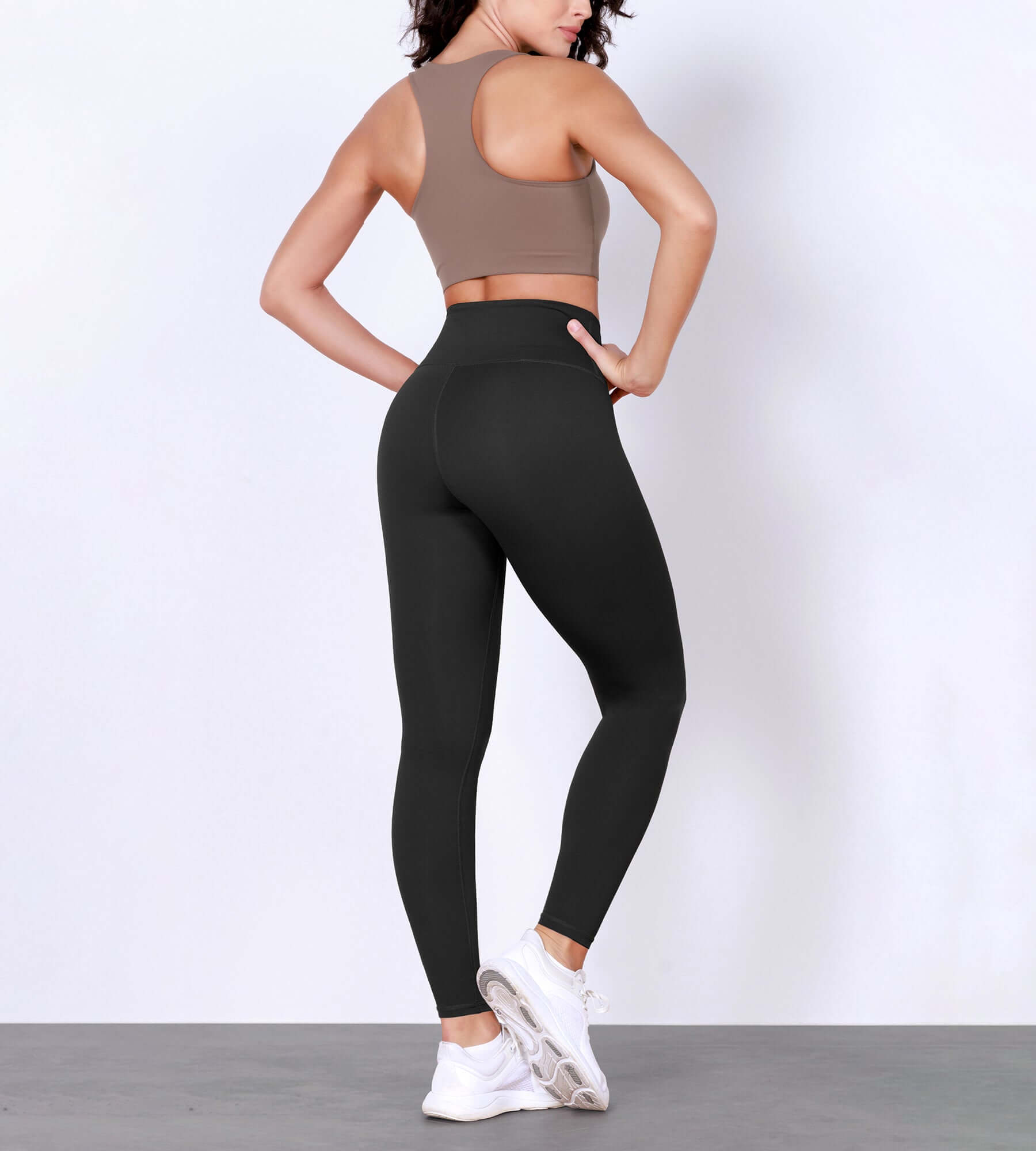 28 Odlex Body Hugging Workout Leggings with Back Pocket