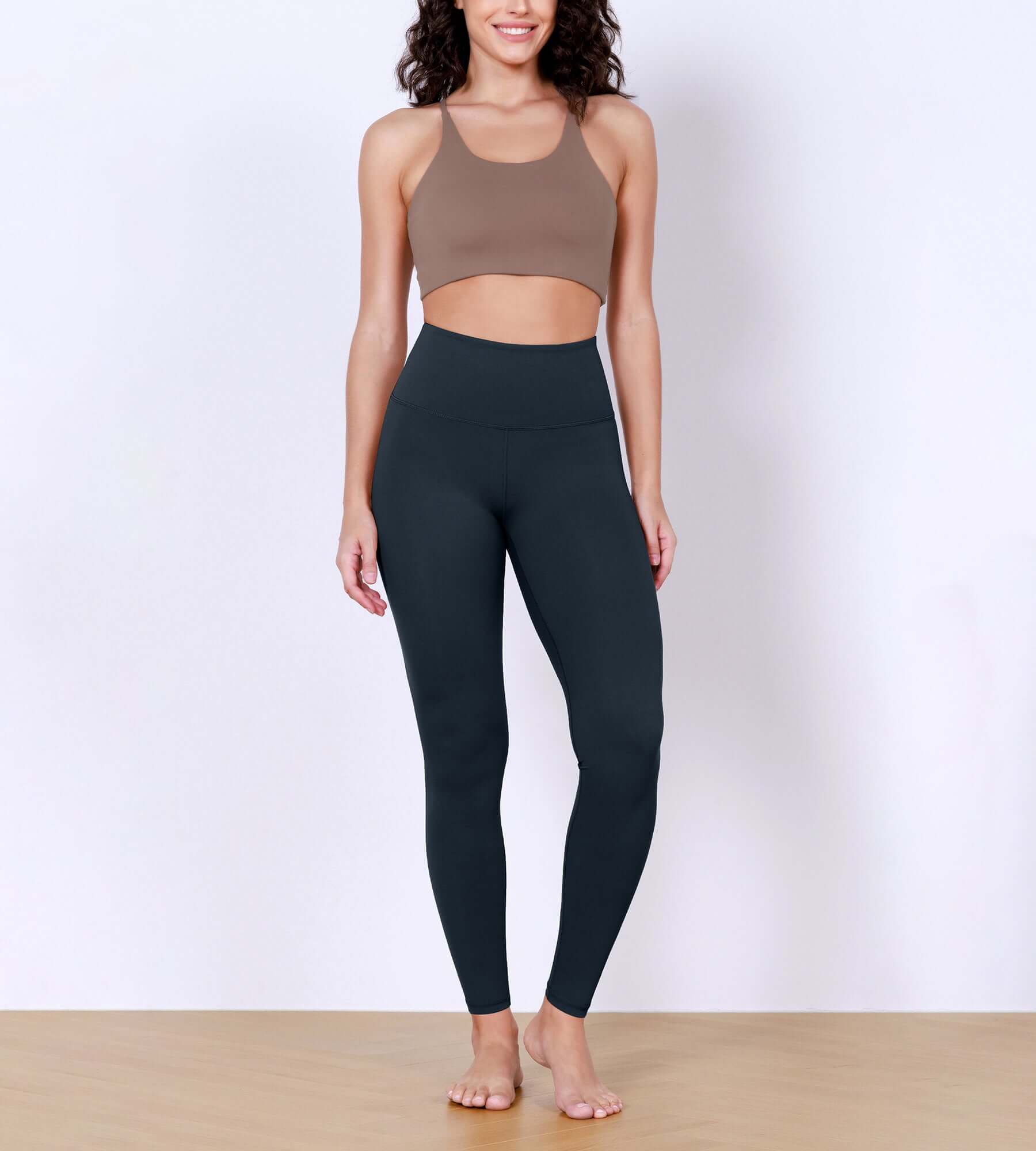 28" Body-Hugging Workout Leggings with Back Pocket - ododos