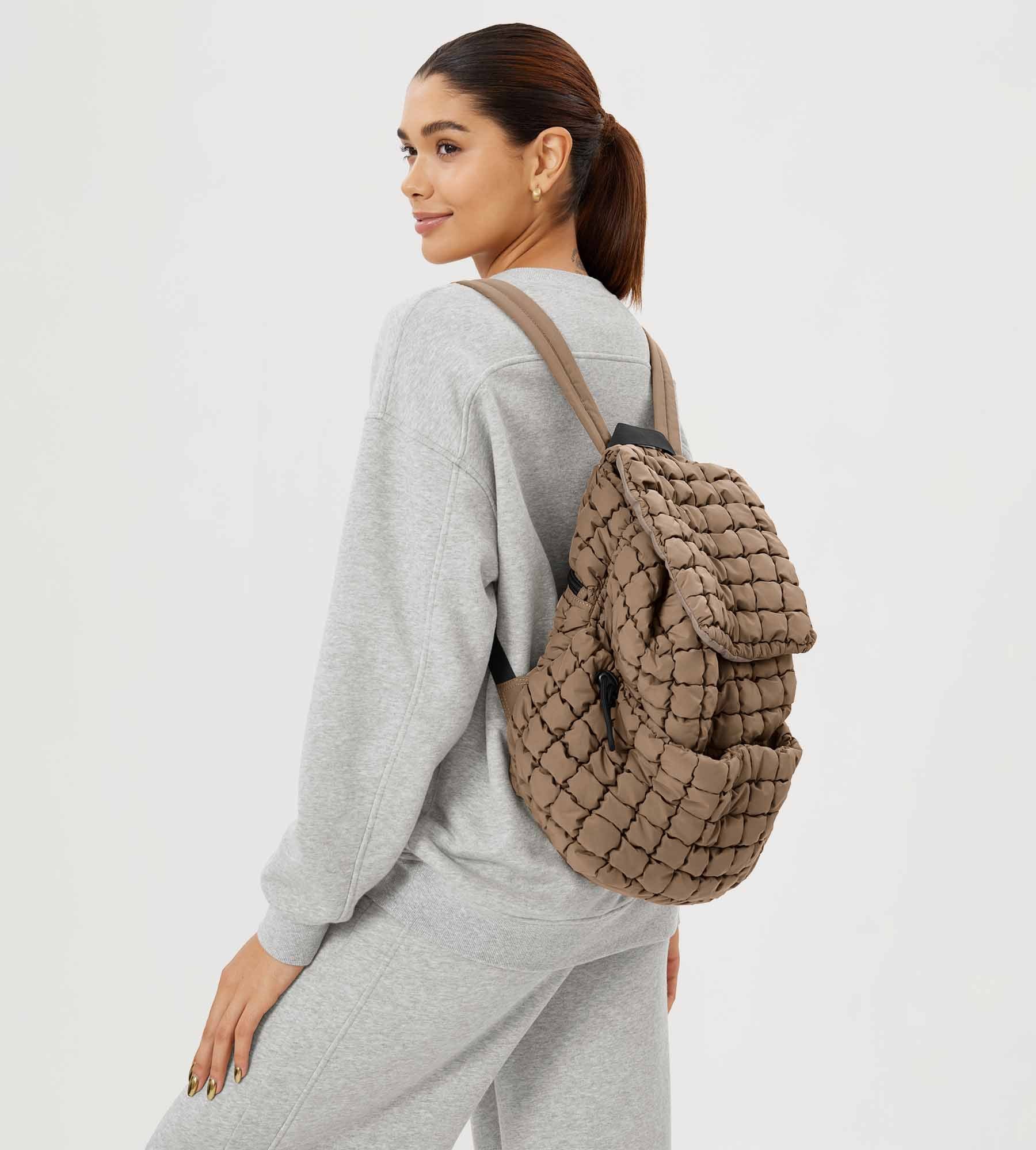 Lightweight Quilted Backpack 2.0 - ododos