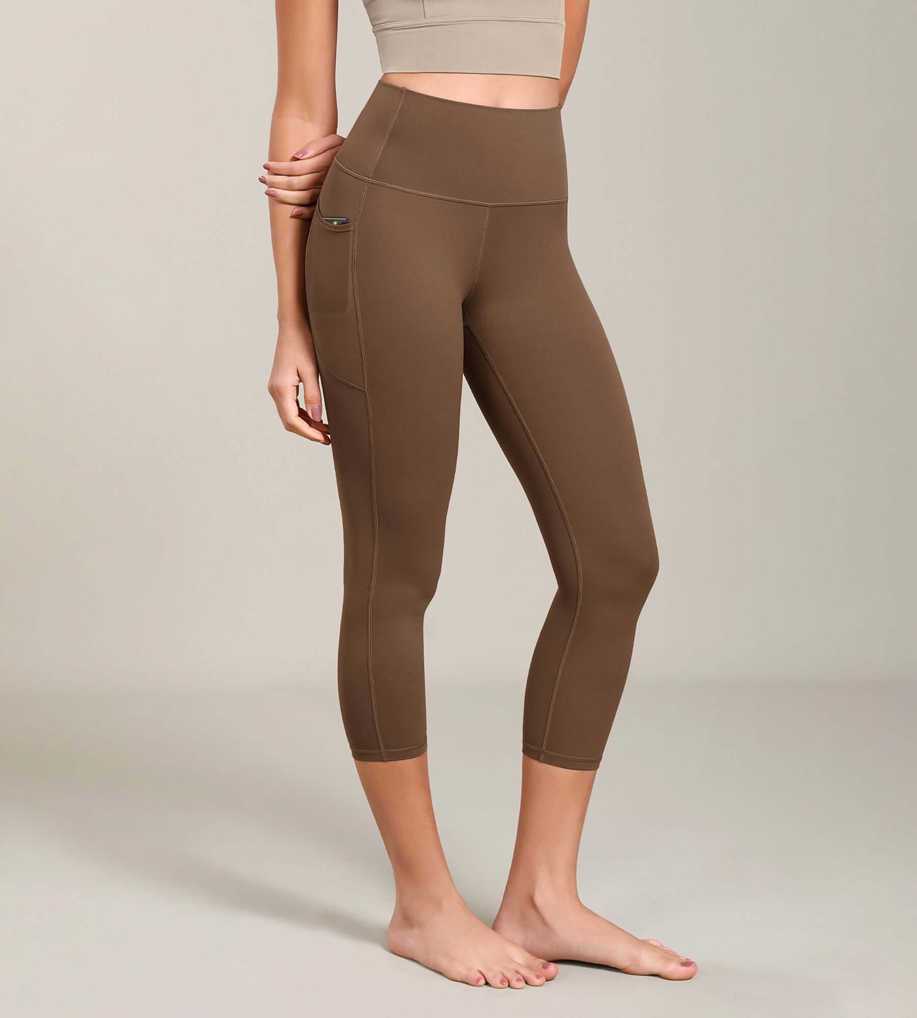 Odcloud Lounge Yoga 21" High Waist Capris Leggings with Pockets Brunette - ododos