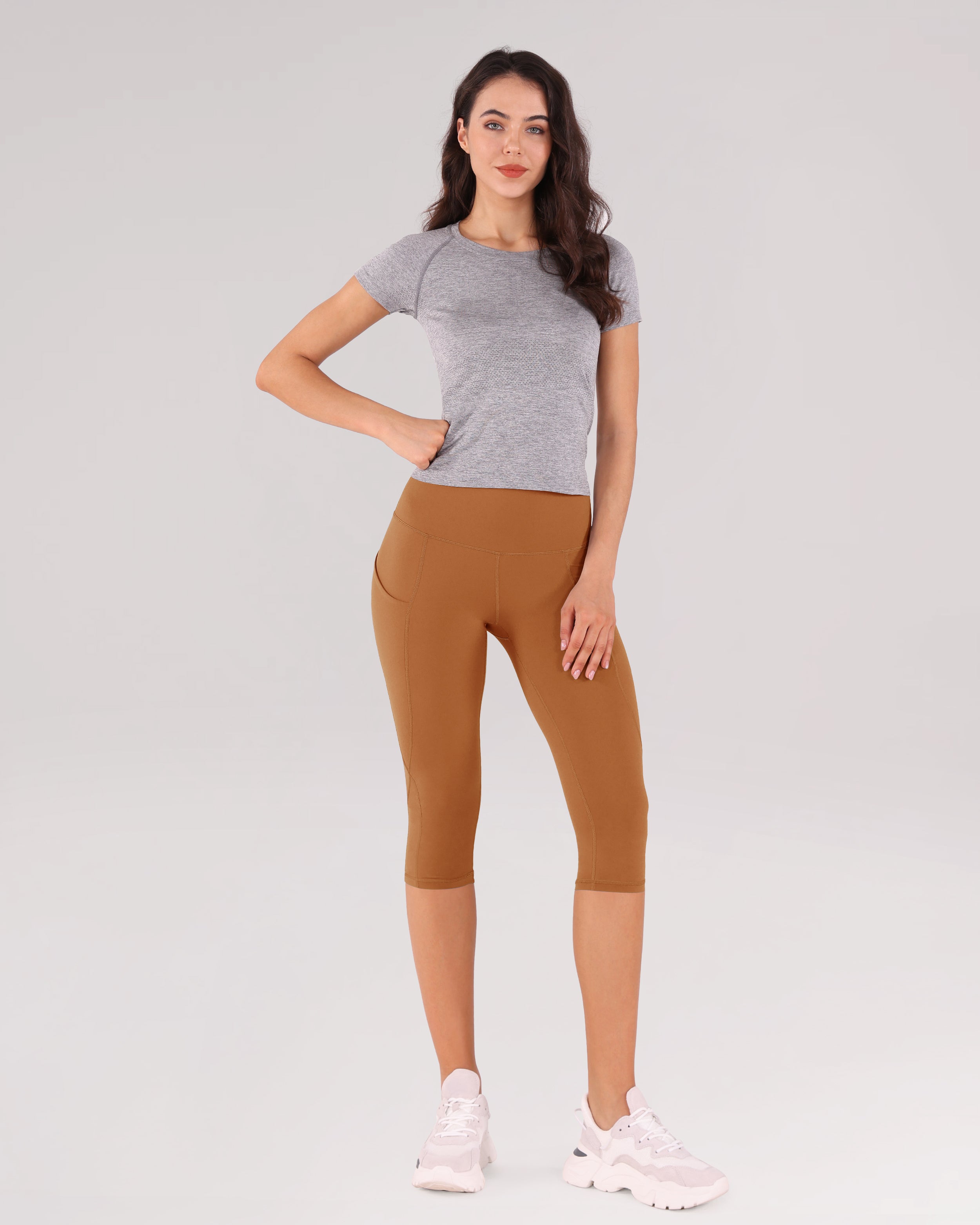 19" High Waist Yoga Capris with Pockets - ododos